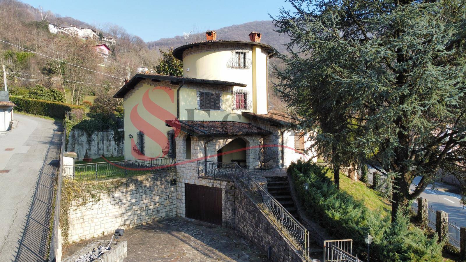 Villa singola in vendita a Albino