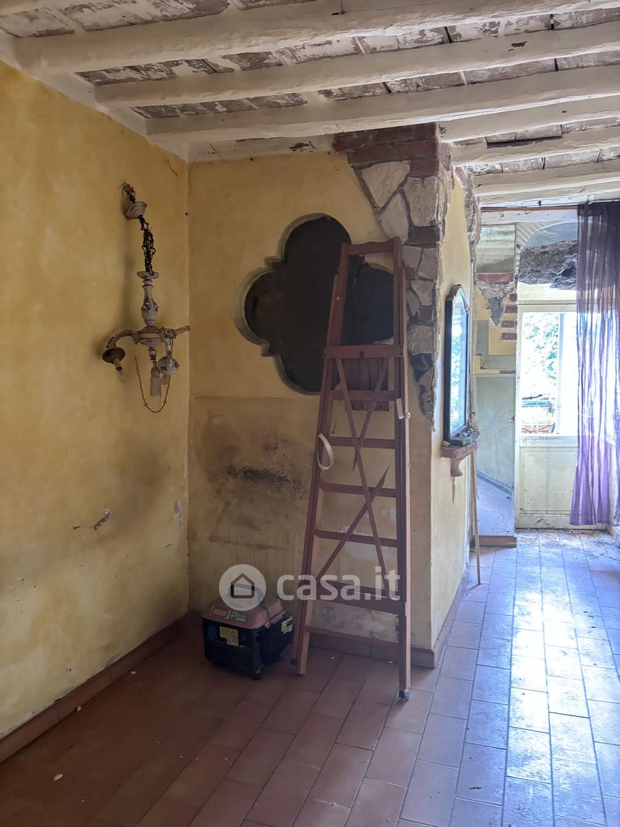 Monolocale da ristrutturare a Fabrica di Roma