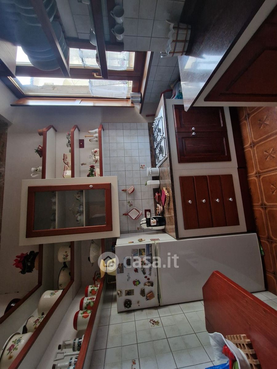 Trilocale arredato in affitto a Vallerano