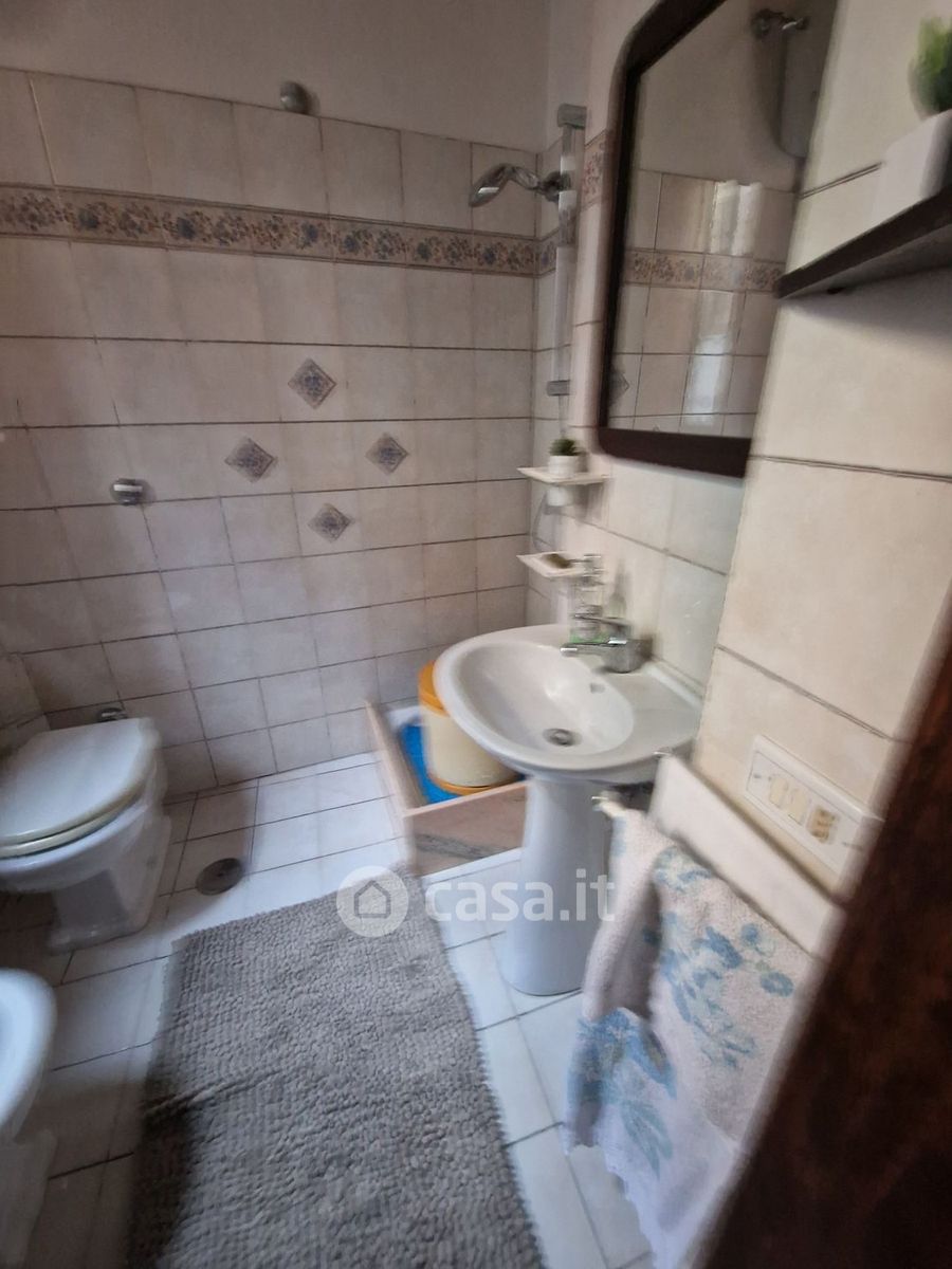 Trilocale arredato in affitto a Vallerano