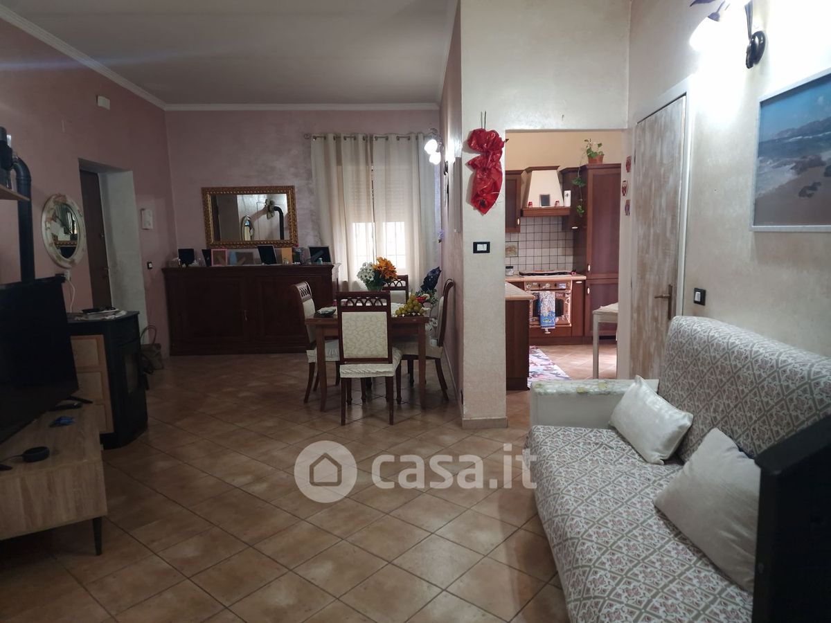 Quadrilocale in vendita a Fabrica di Roma