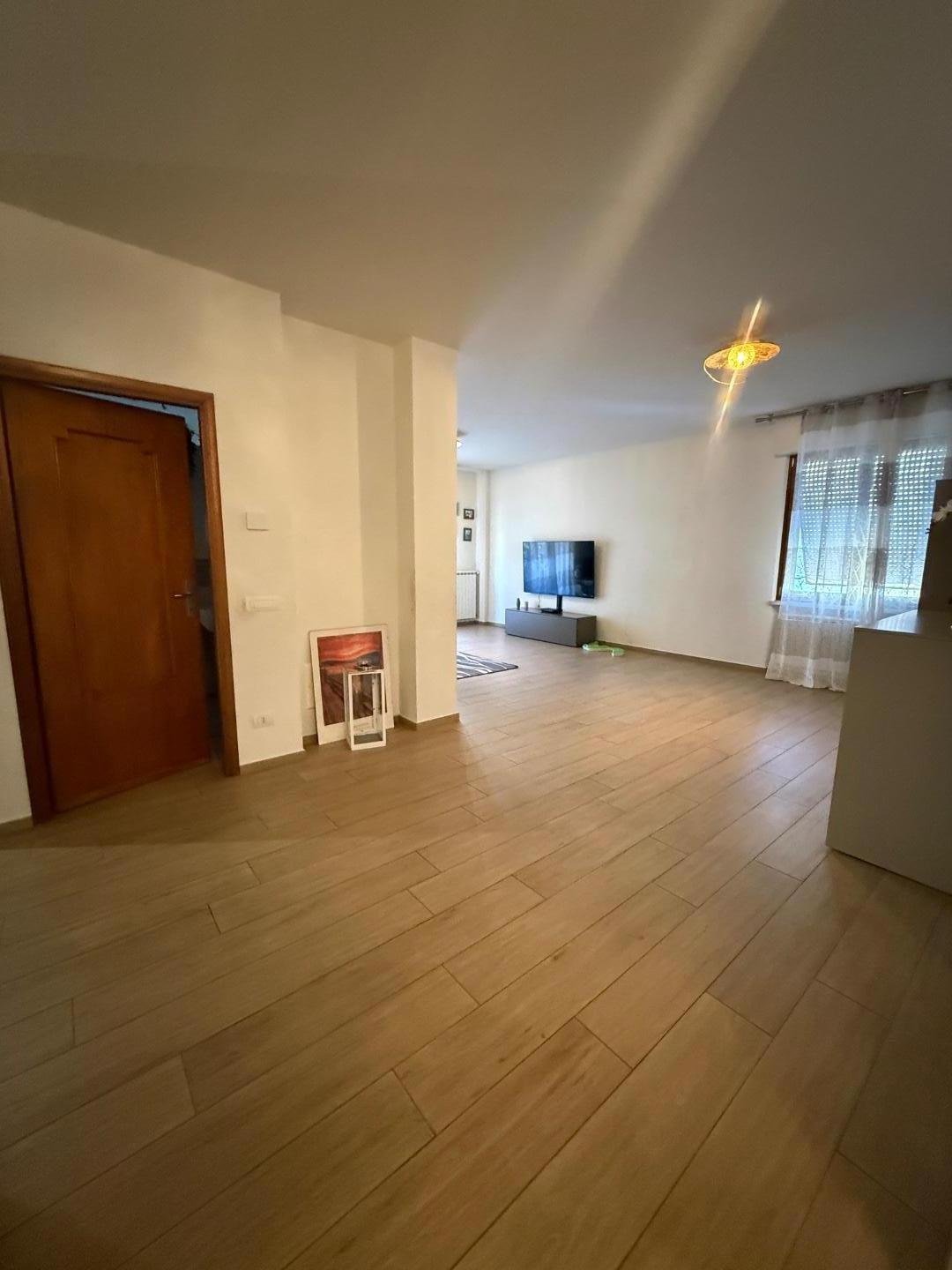 Appartamento in vendita, Massa zona viali