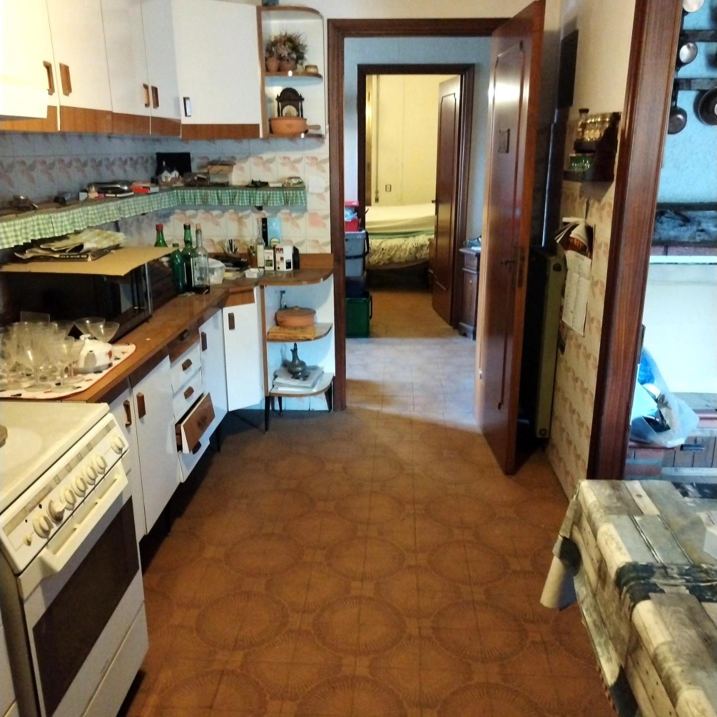 Quadrilocale da ristrutturare, Massa romagnano