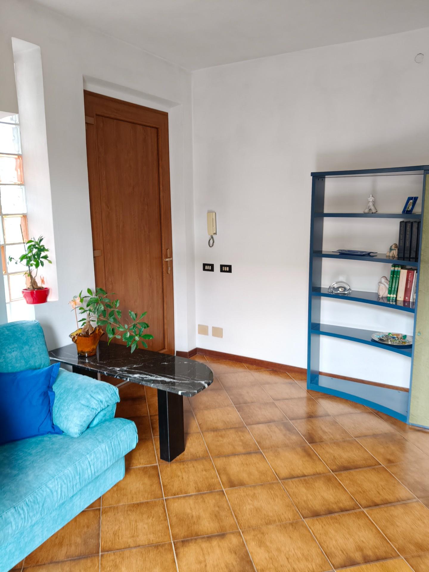 Quadrilocale arredato in affitto, Massa quercioli