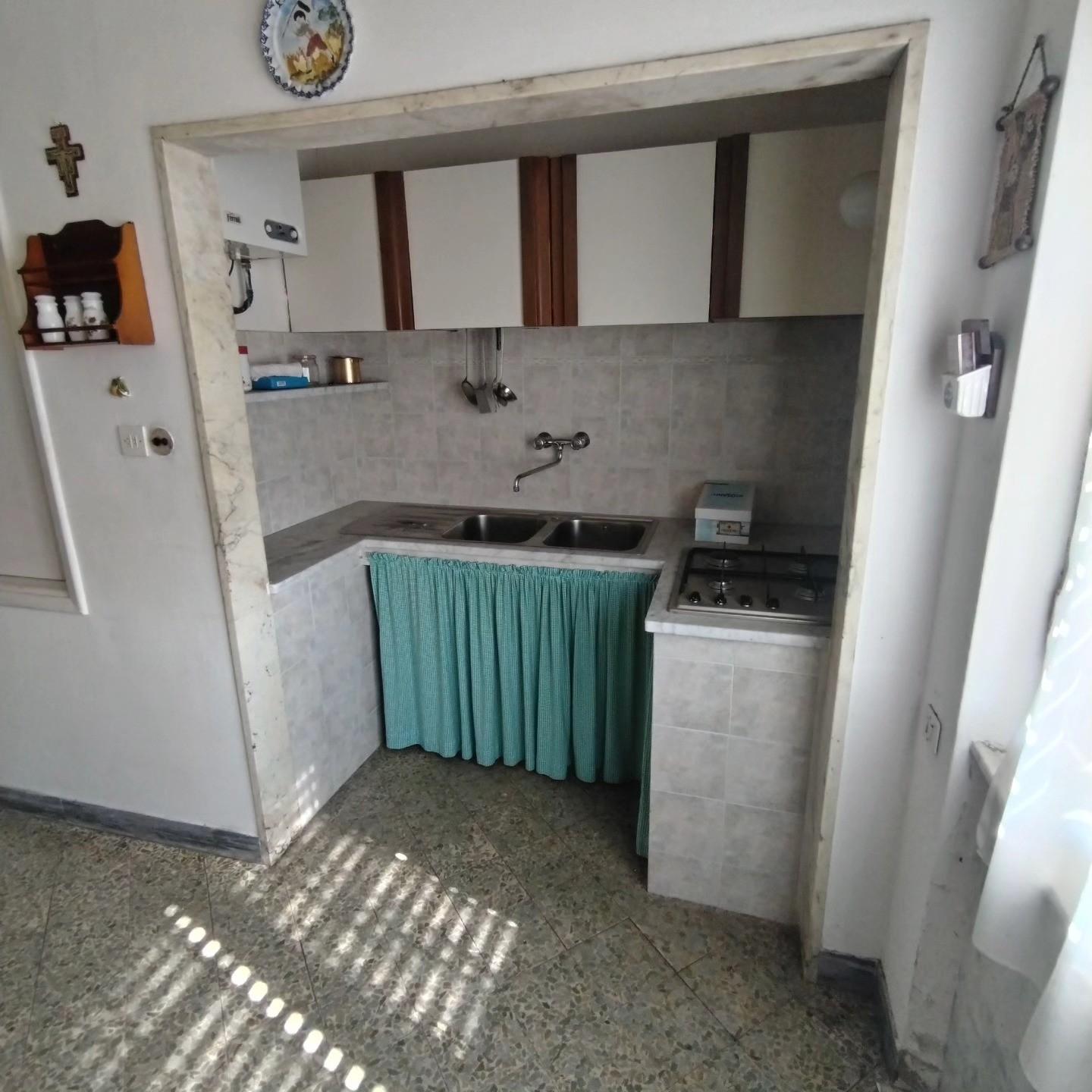 Casa indipendente da ristrutturare, Massa zecca