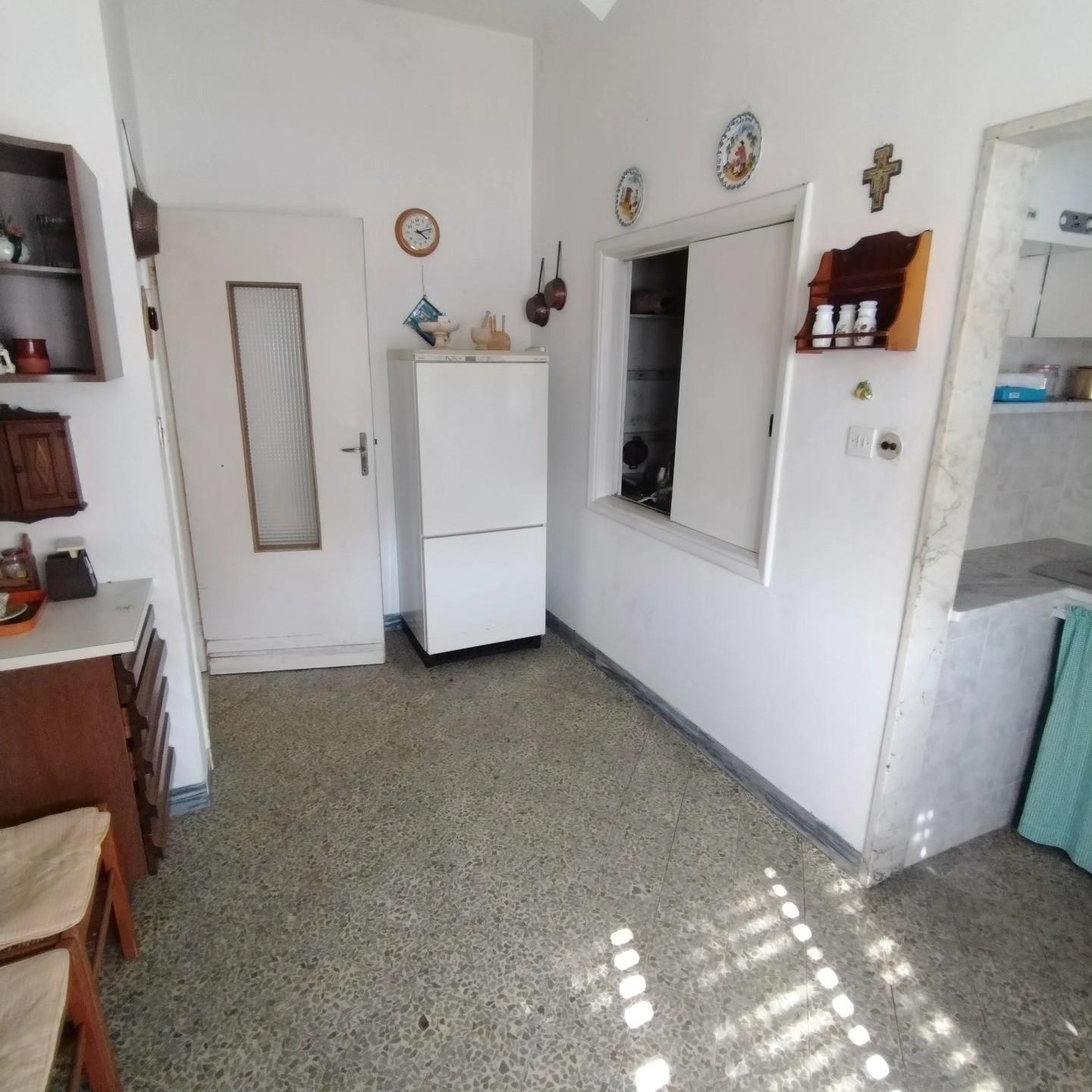 Casa indipendente da ristrutturare, Massa zecca