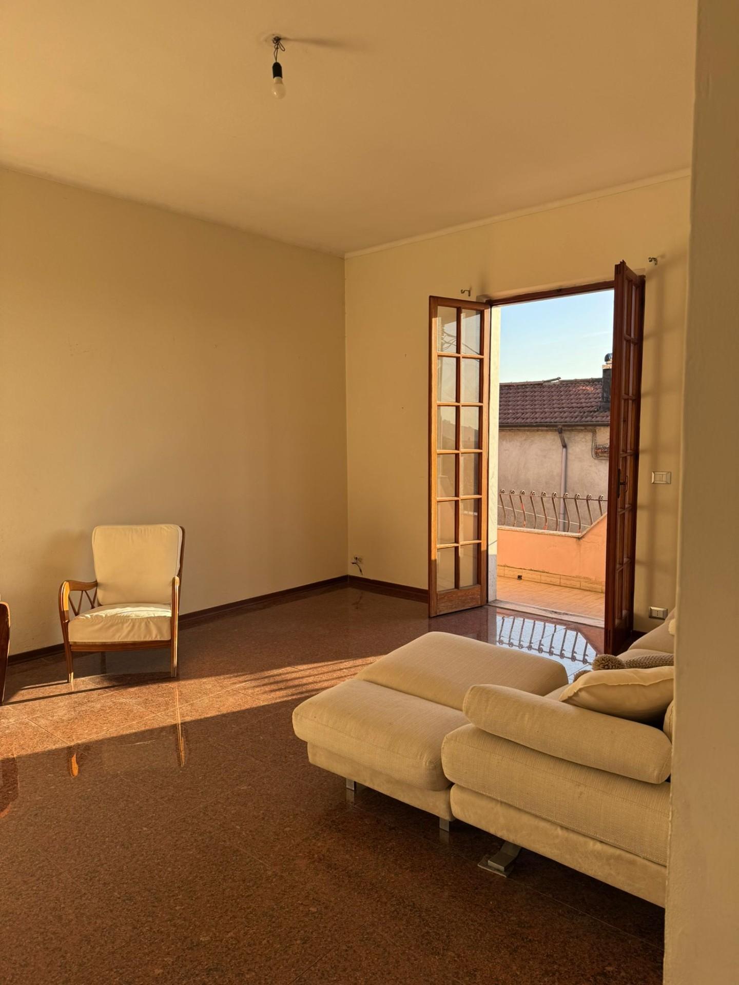 Appartamento con giardino, Massa castagnetola