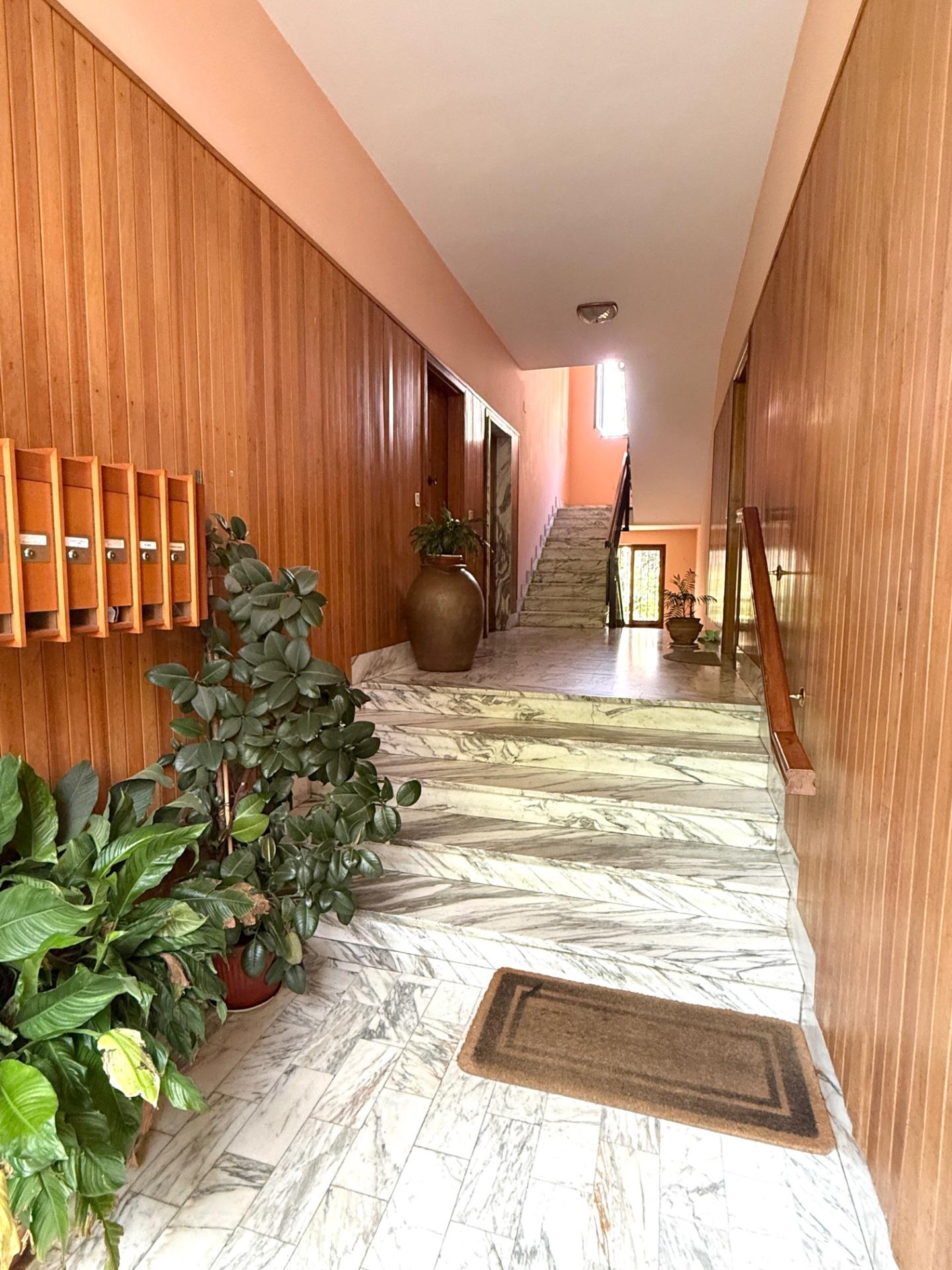 Quadrilocale in vendita, Massa centro