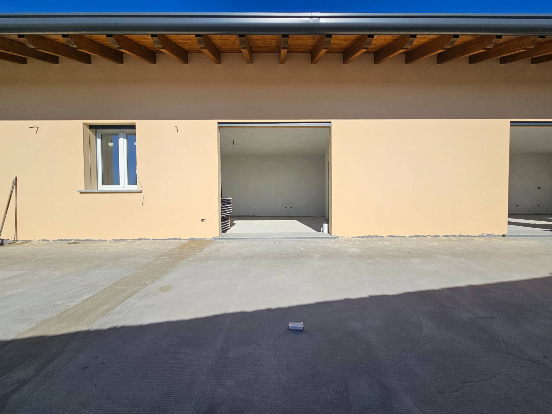 Appartamento in vendita a Varallo Pombia