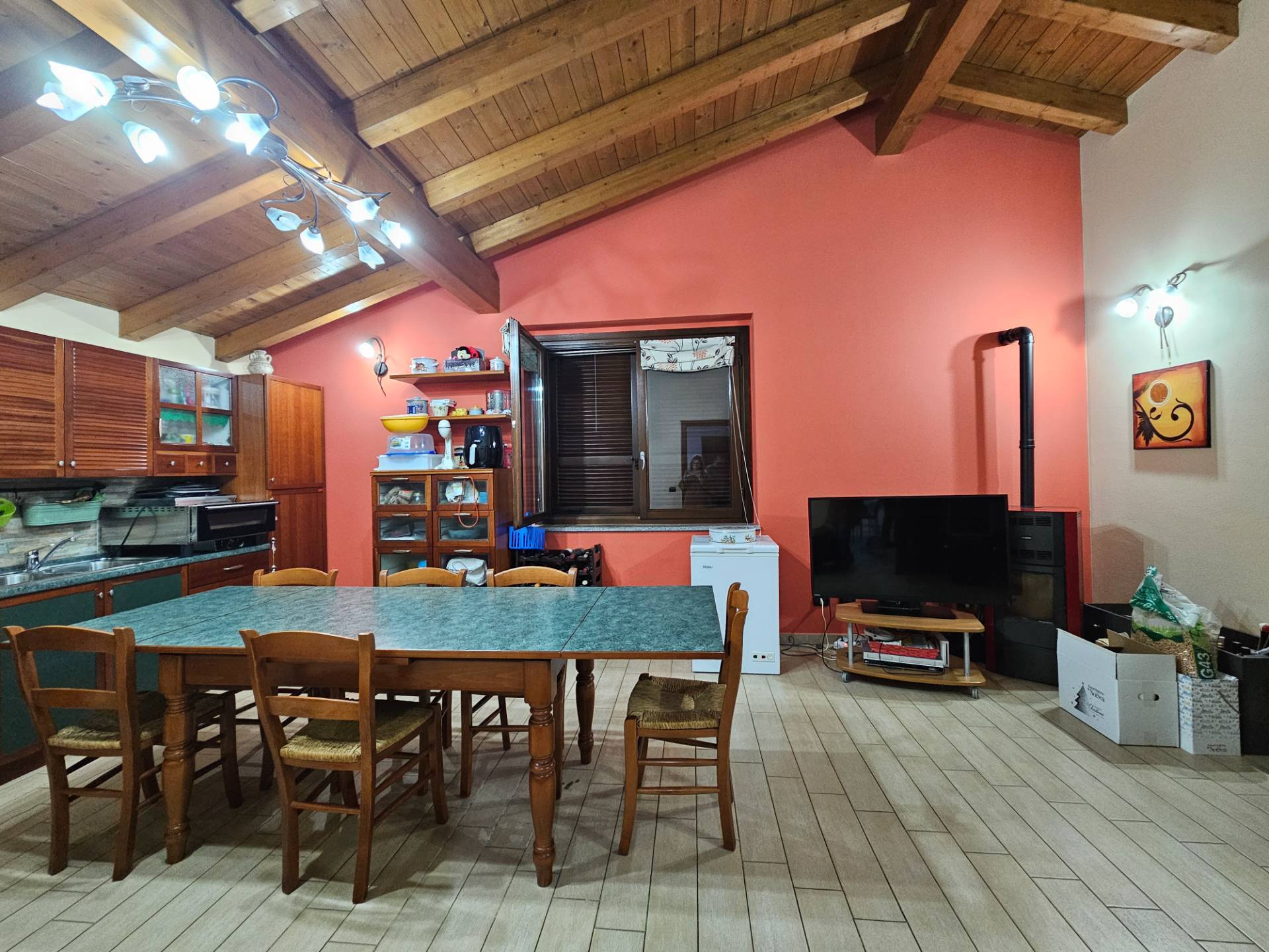 Villa in vendita a Oleggio