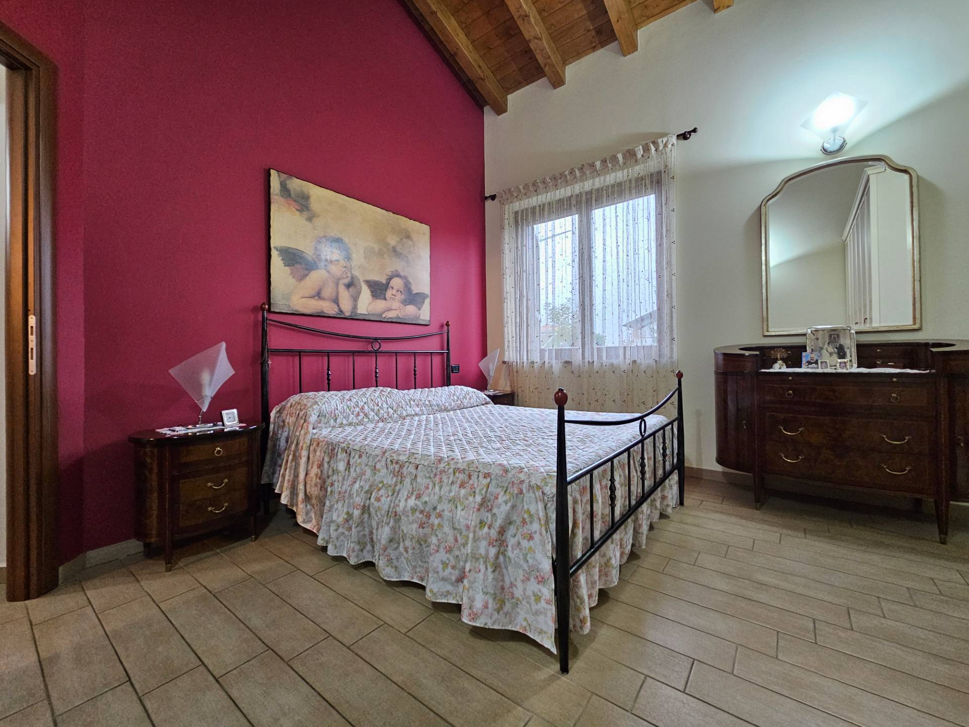 Villa in vendita a Oleggio