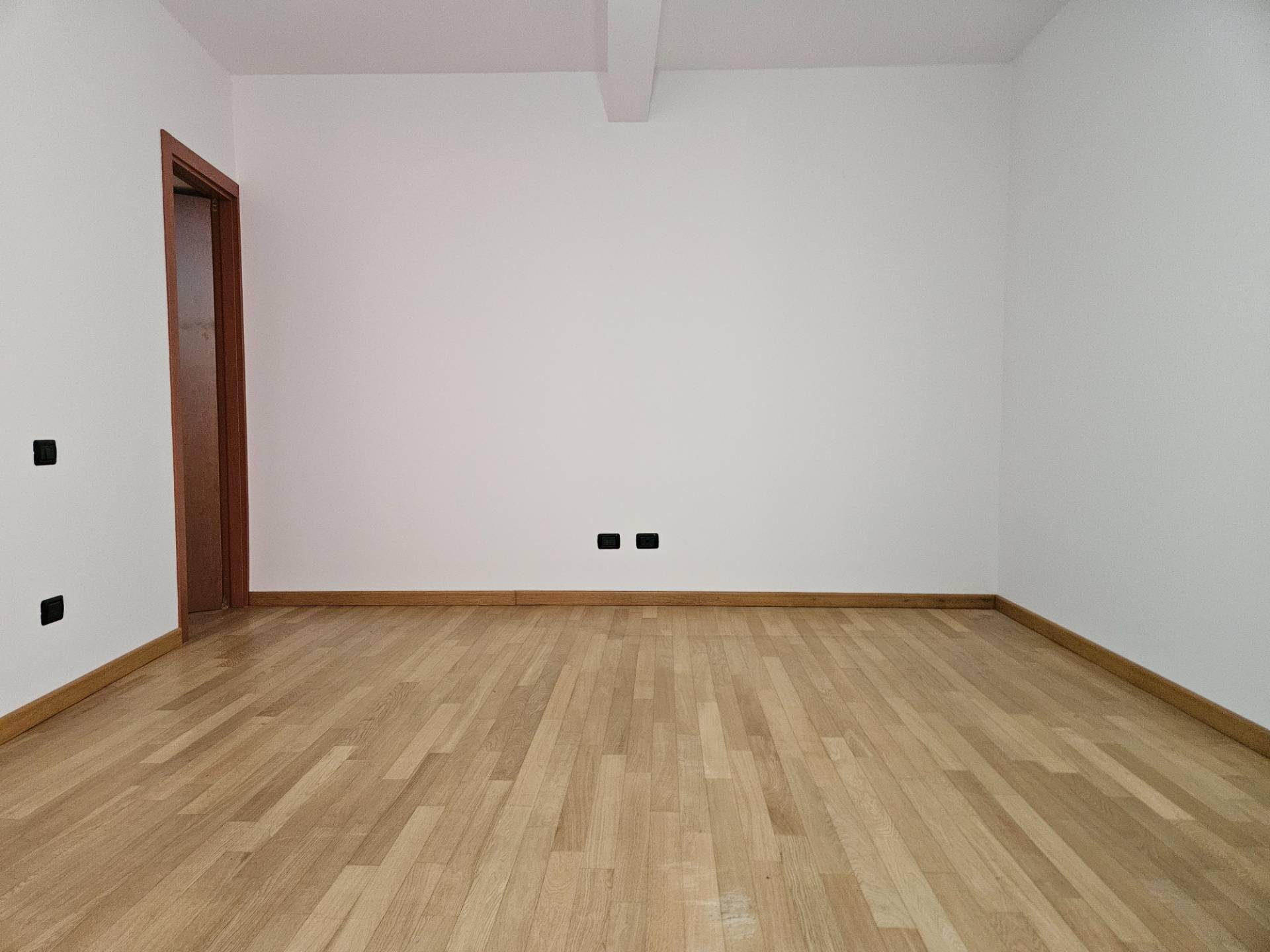 Appartamento in affitto a Oleggio