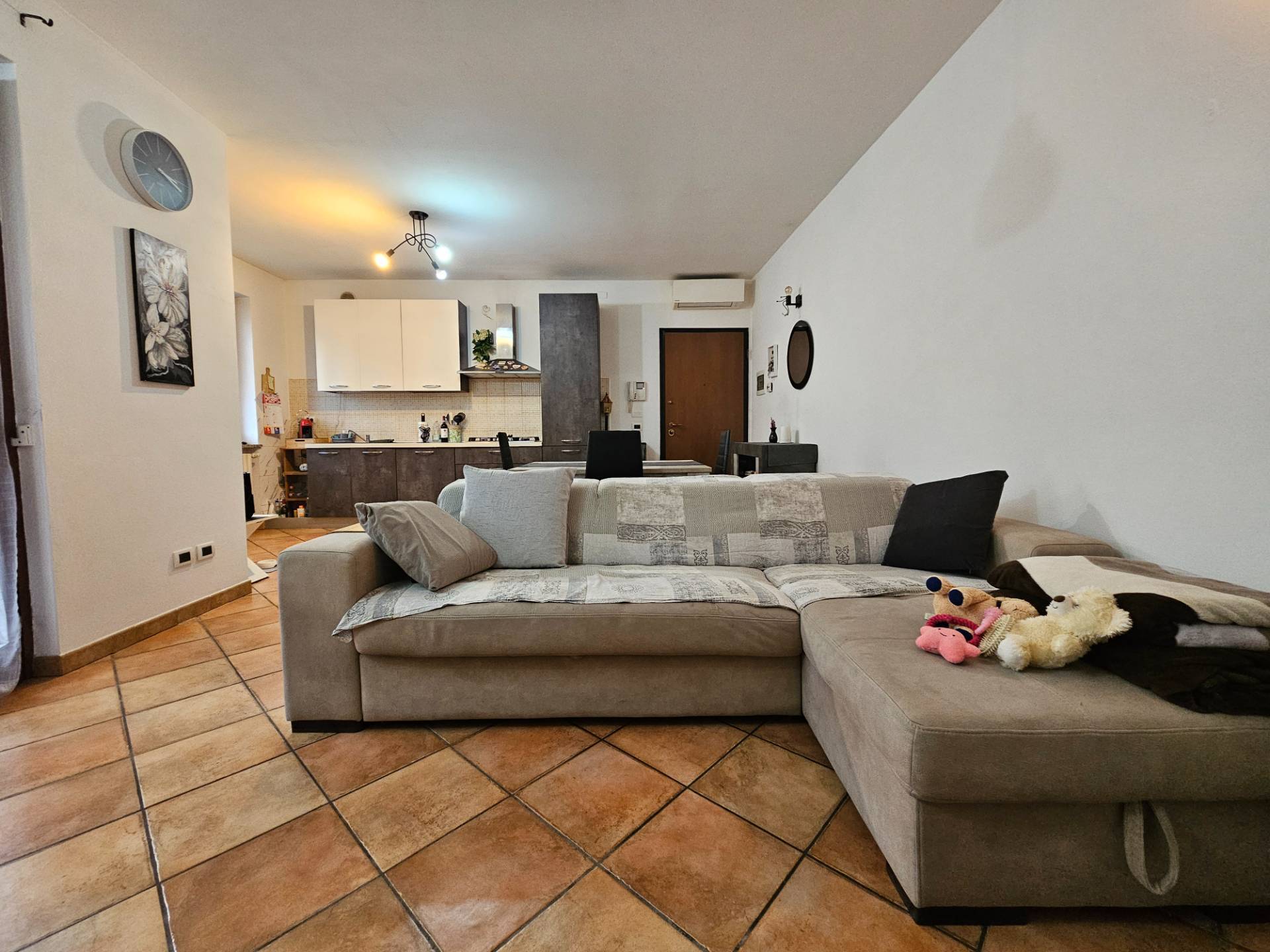 Appartamento in vendita a Oleggio