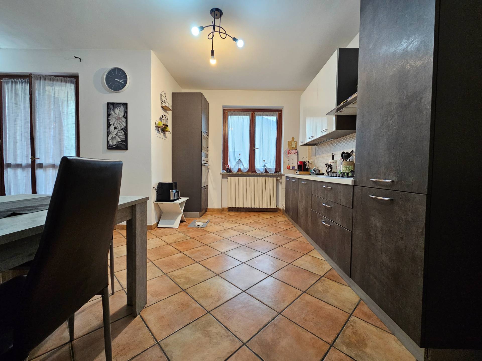 Appartamento in vendita a Oleggio