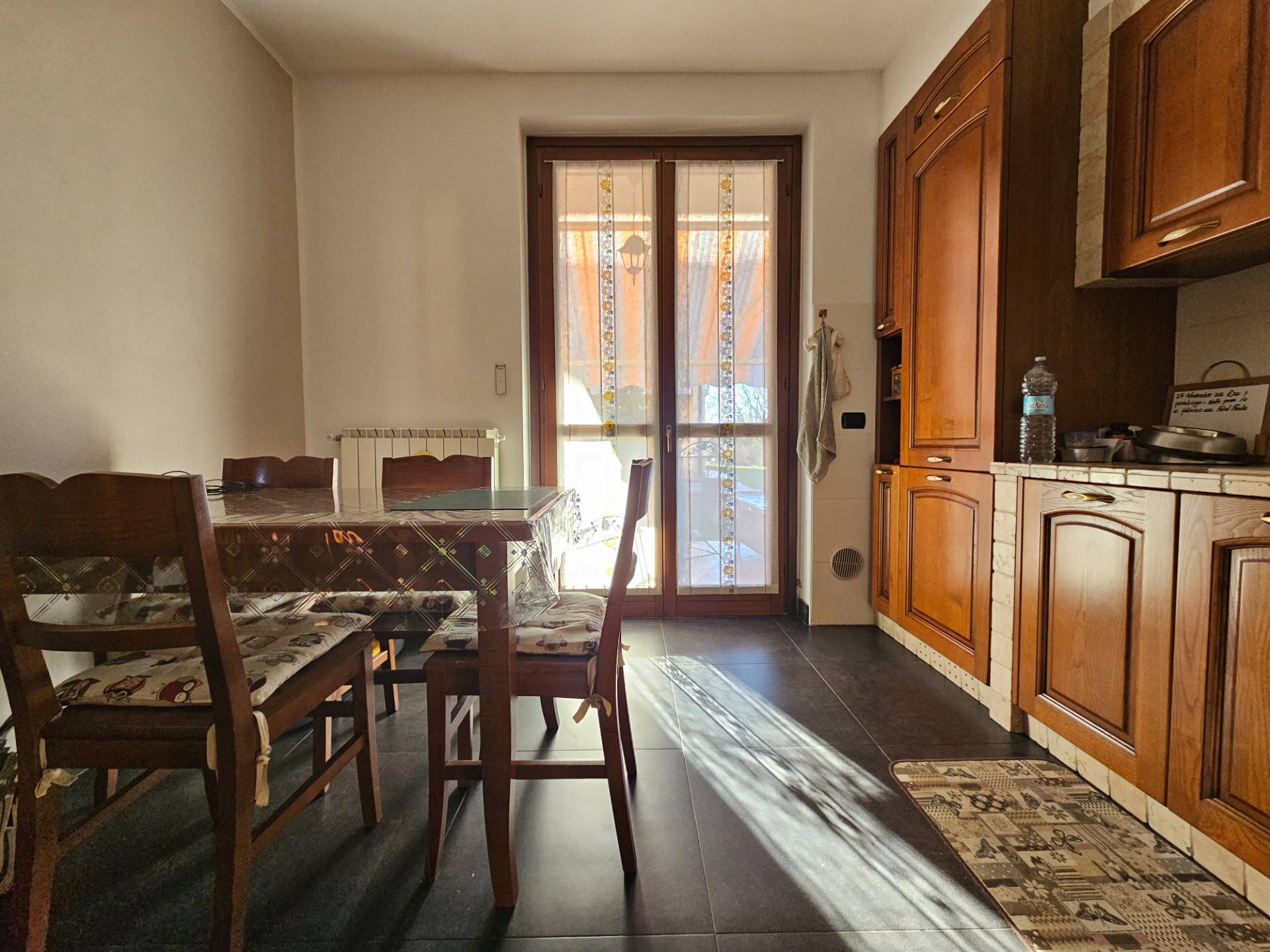 Villa bifamiliare in vendita a Marano Ticino