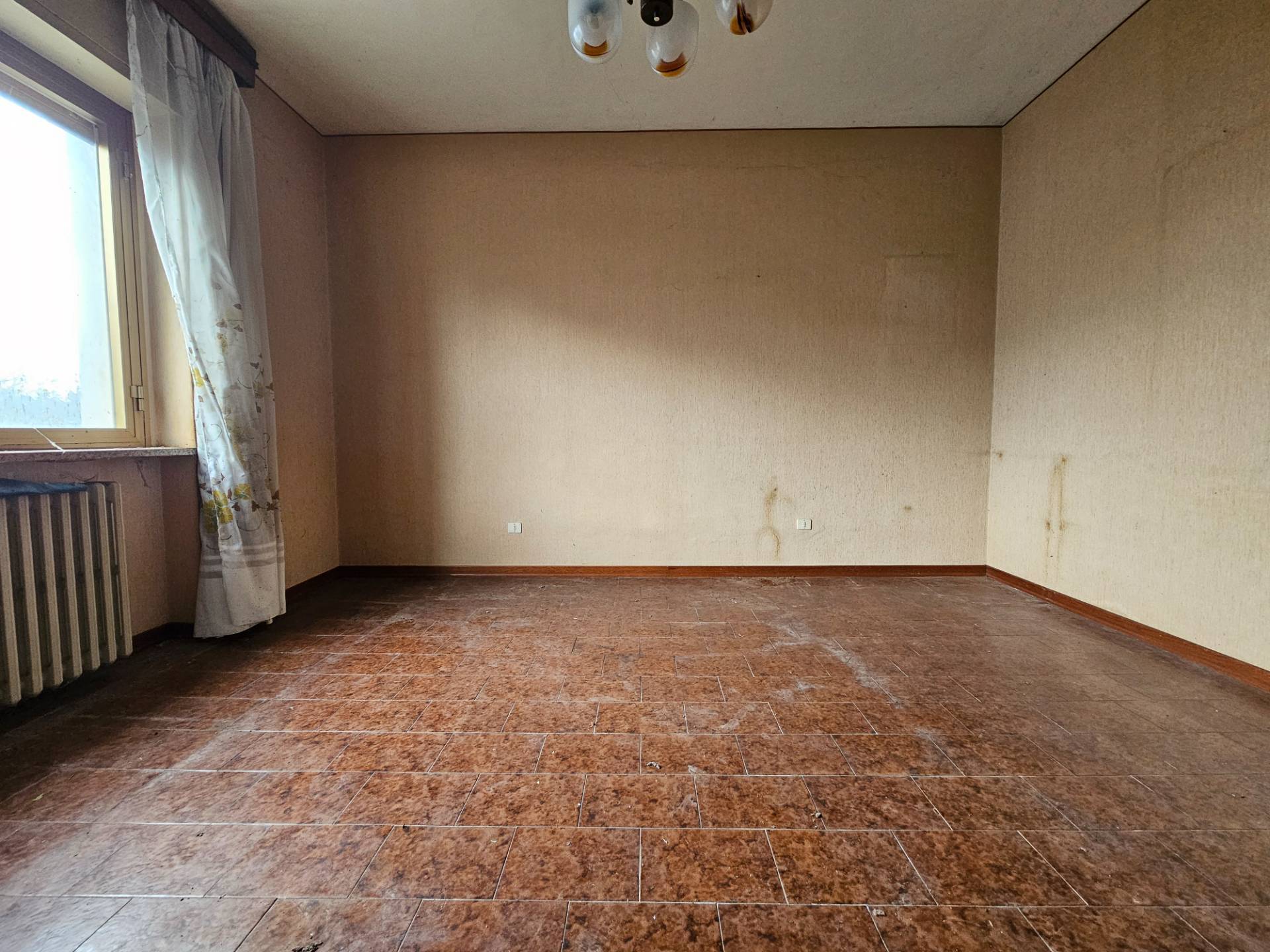 Villa bifamiliare in vendita a Oleggio