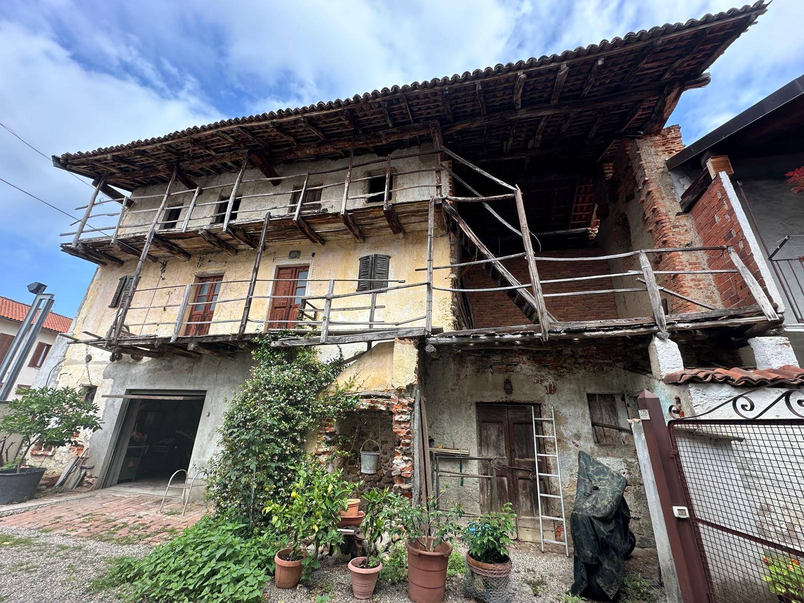 Rustico in vendita a Vaprio d'Agogna