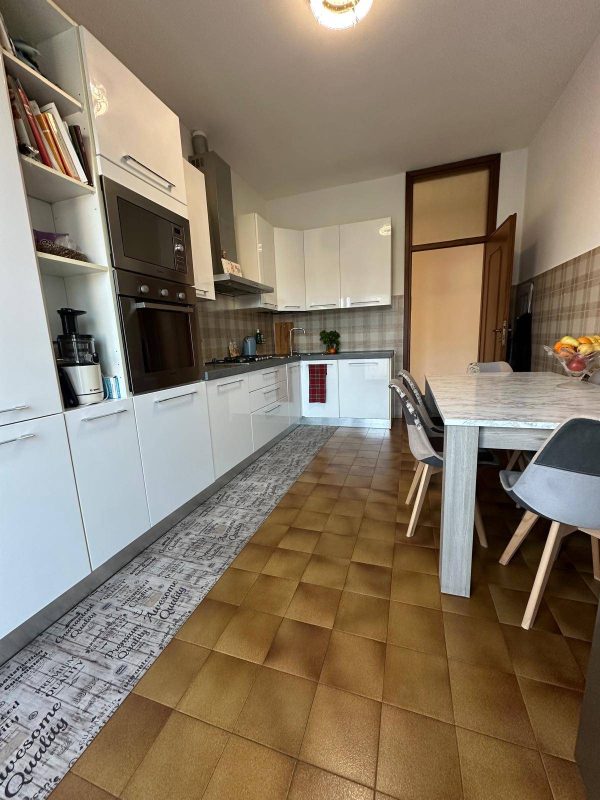 Appartamento in vendita a Oleggio