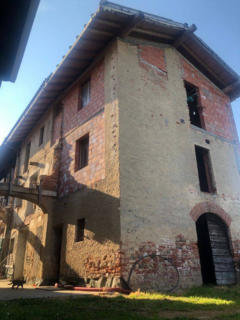 Rustico in vendita a Mezzomerico