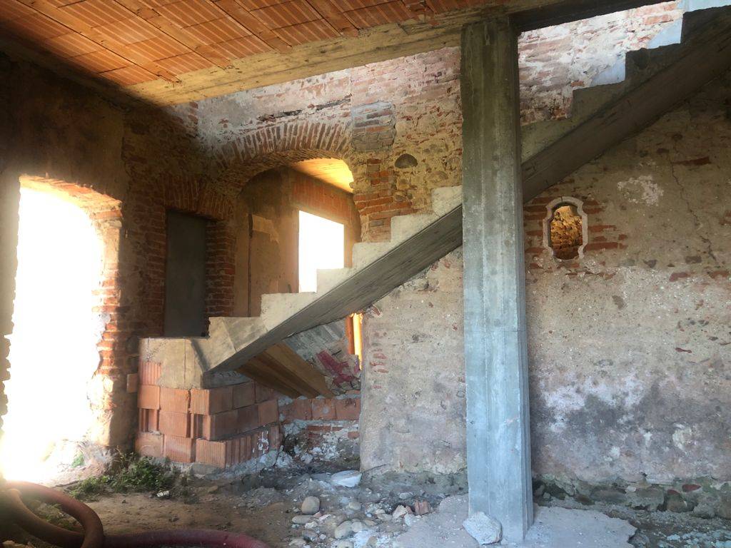 Rustico in vendita a Mezzomerico