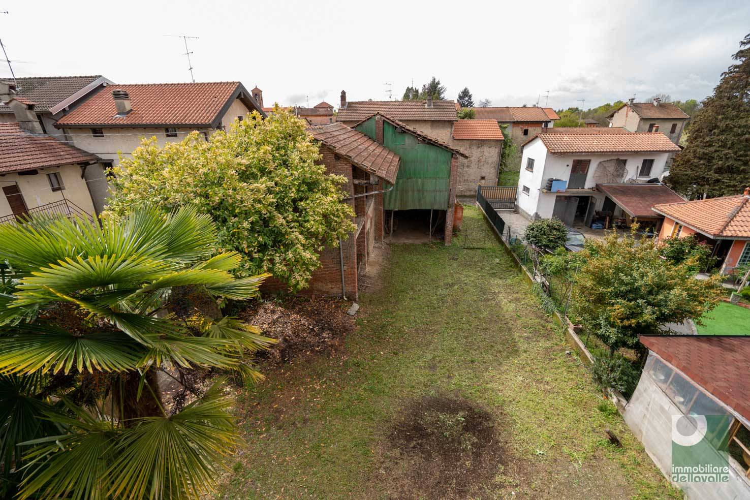 Cascina in vendita a Agrate Conturbia
