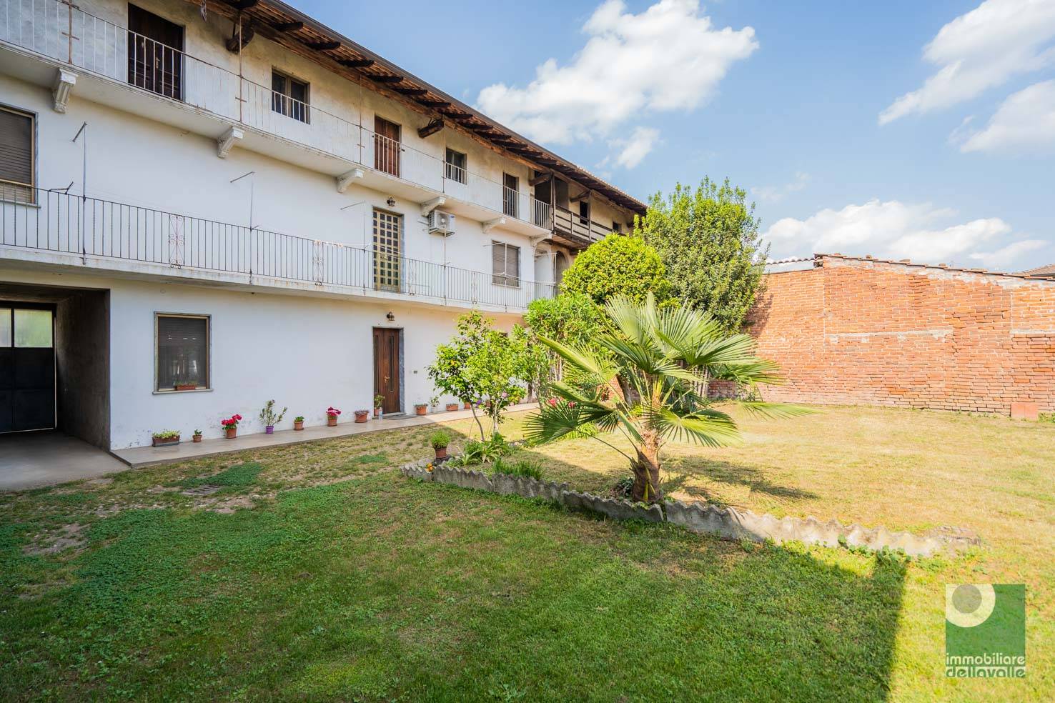 Casa di corte in vendita a Bellinzago Novarese