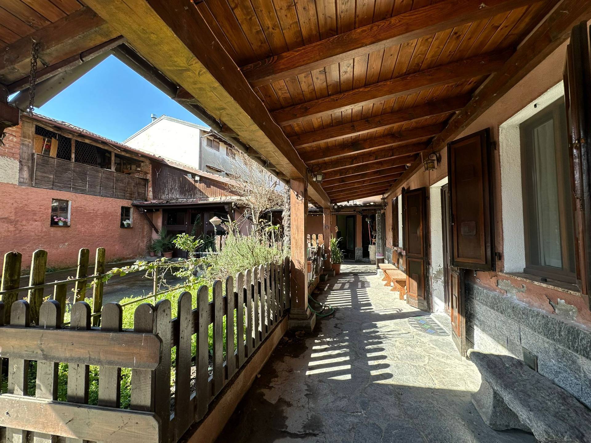 Porzione di casa in vendita a Marano Ticino