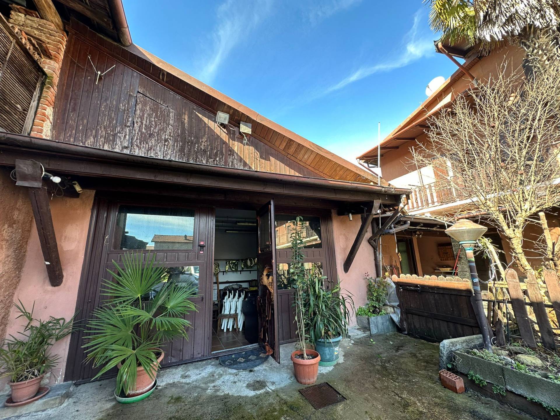 Porzione di casa in vendita a Marano Ticino