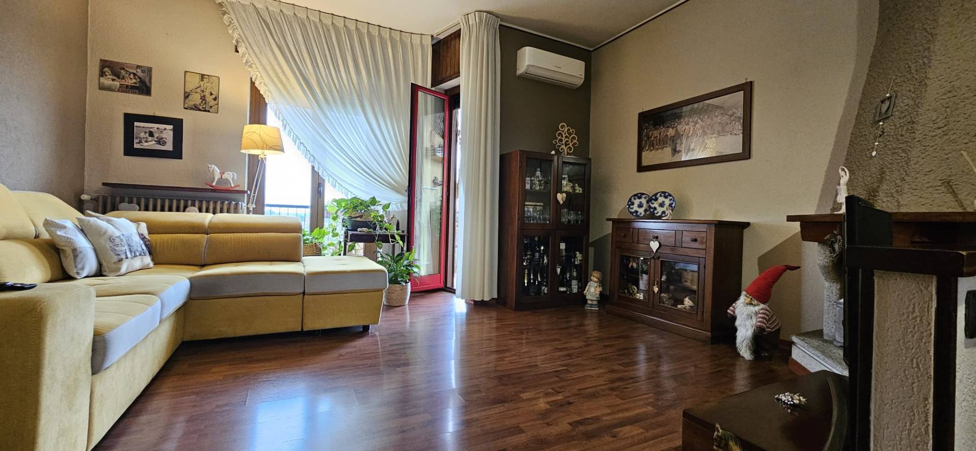 Appartamento in vendita a Oleggio, vicinanze centro