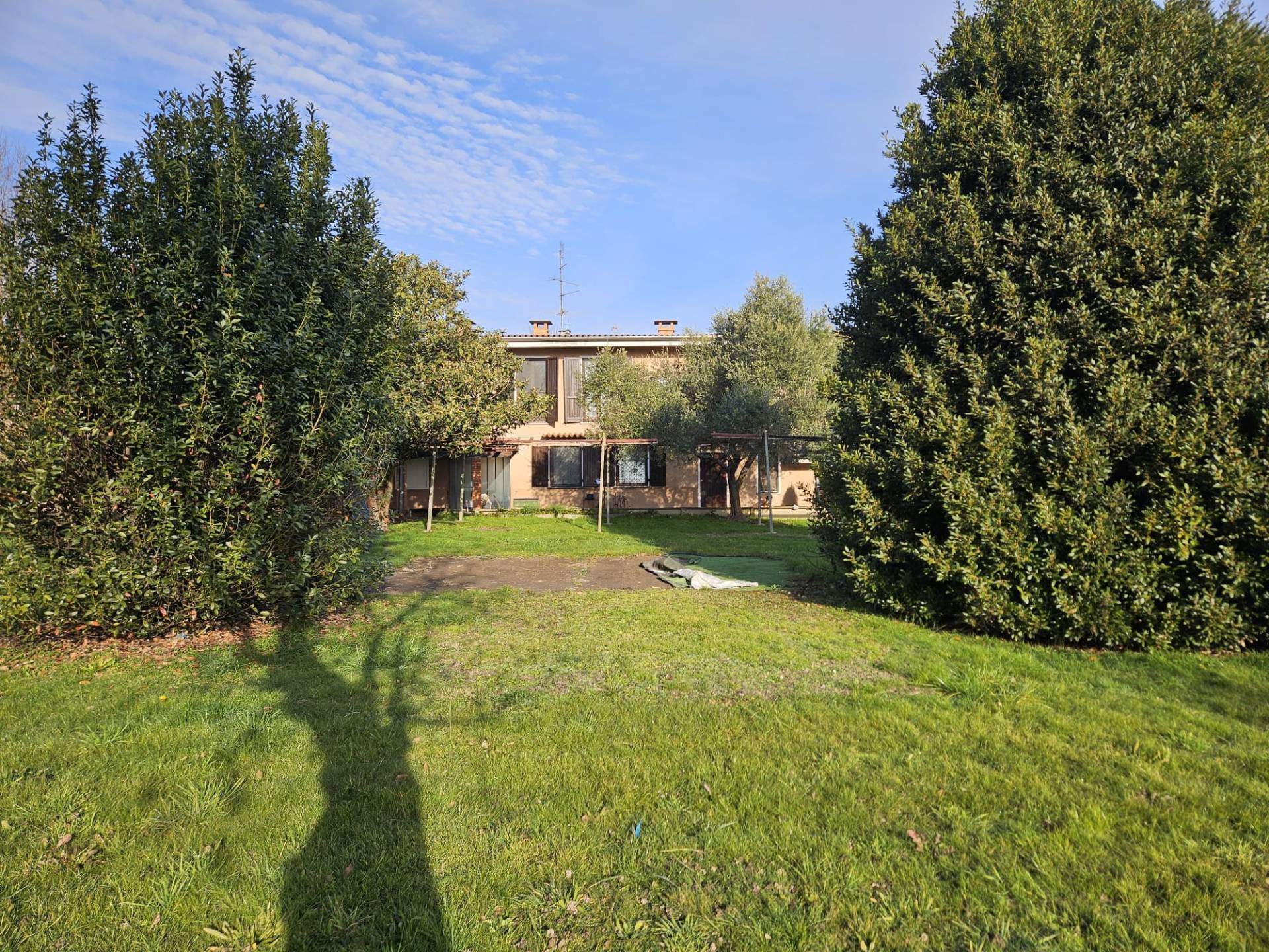 Case semindipendenti in affitto a Oleggio