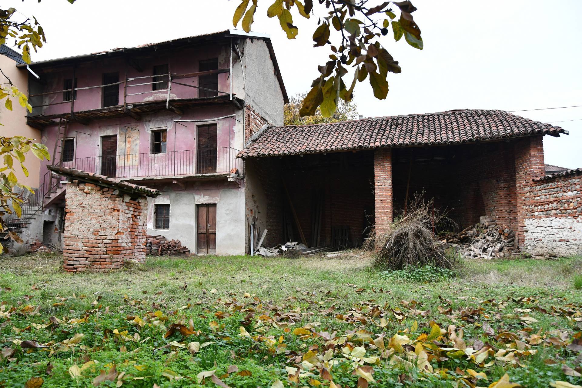 Cascina in vendita a Bellinzago Novarese