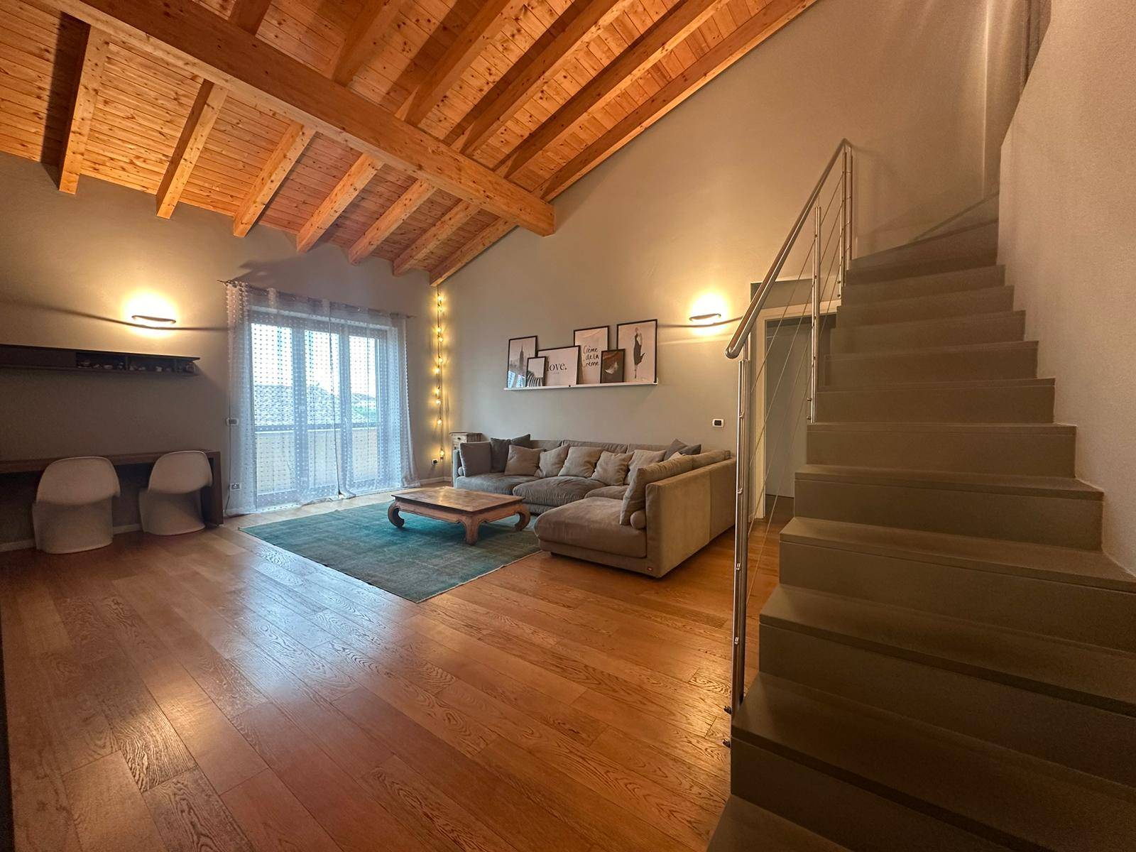 Appartamento in villa singola in vendita a Oleggio