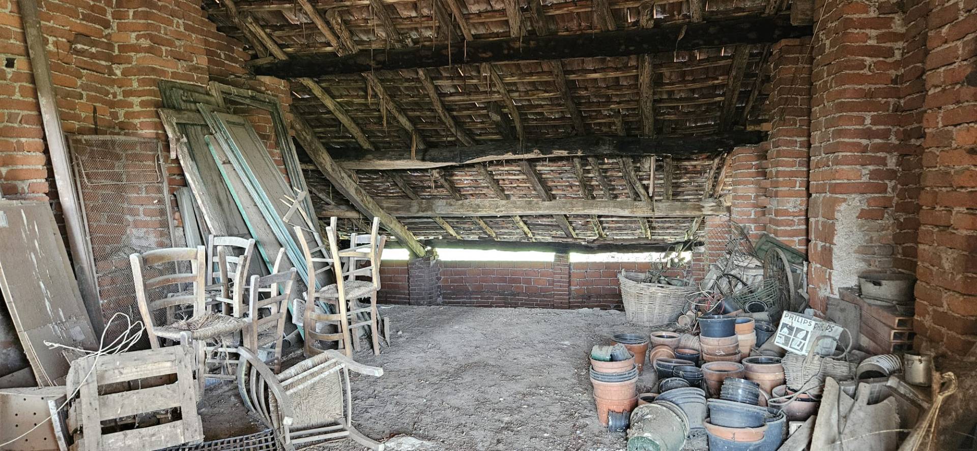 Cascina in vendita a Oleggio