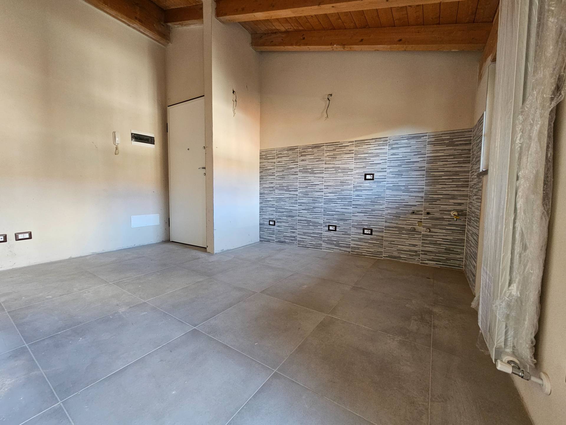 Mansarda in affitto a Oleggio