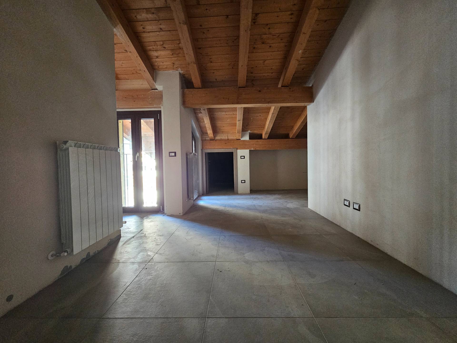 Mansarda in affitto a Oleggio