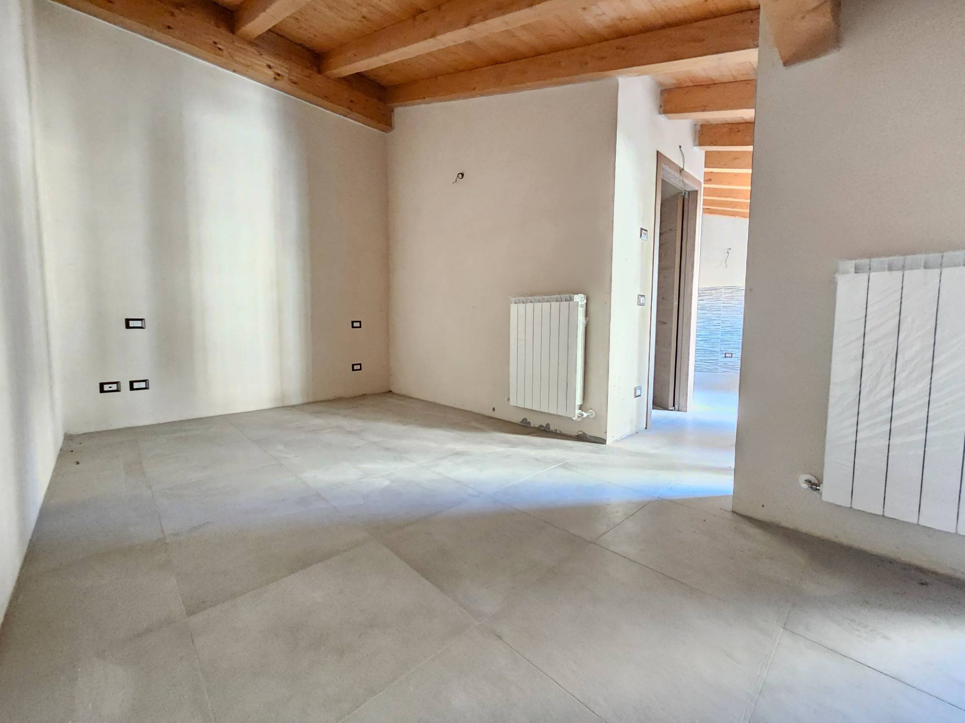 Mansarda in affitto a Oleggio