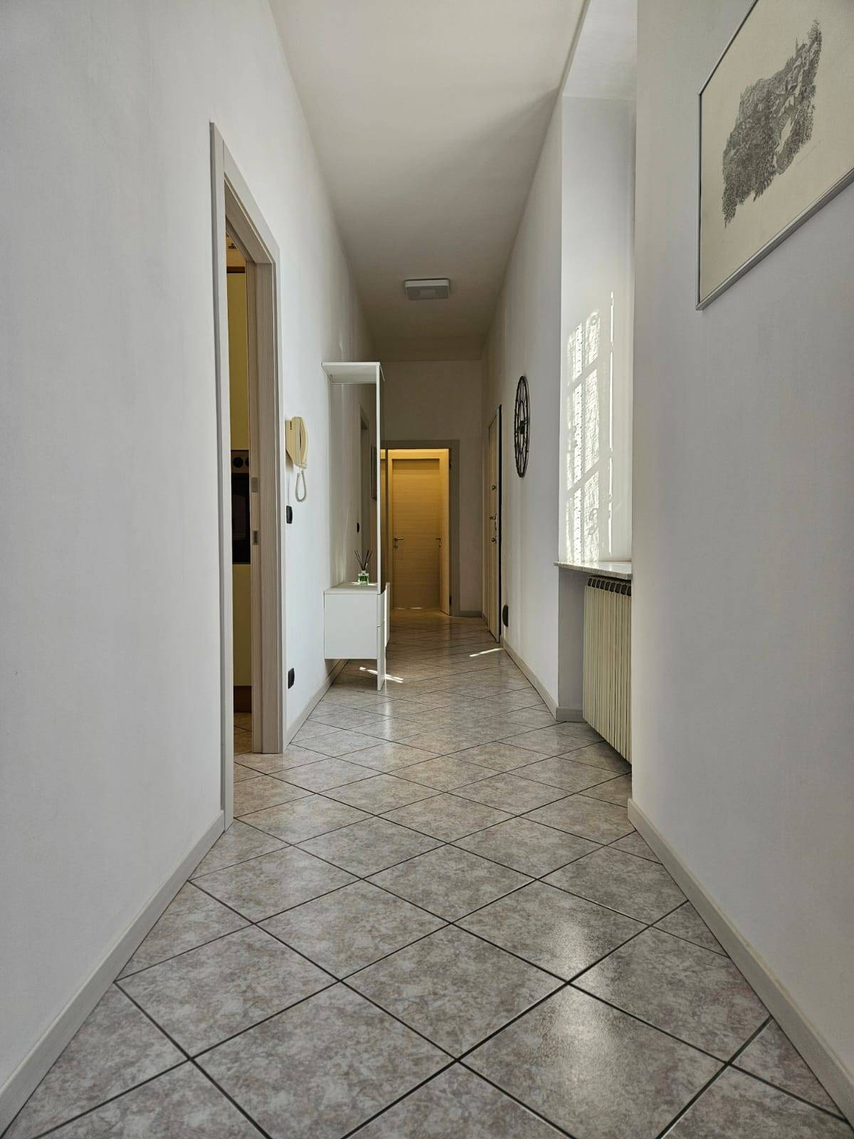 Appartamento in affitto a Oleggio, vicinanze centro