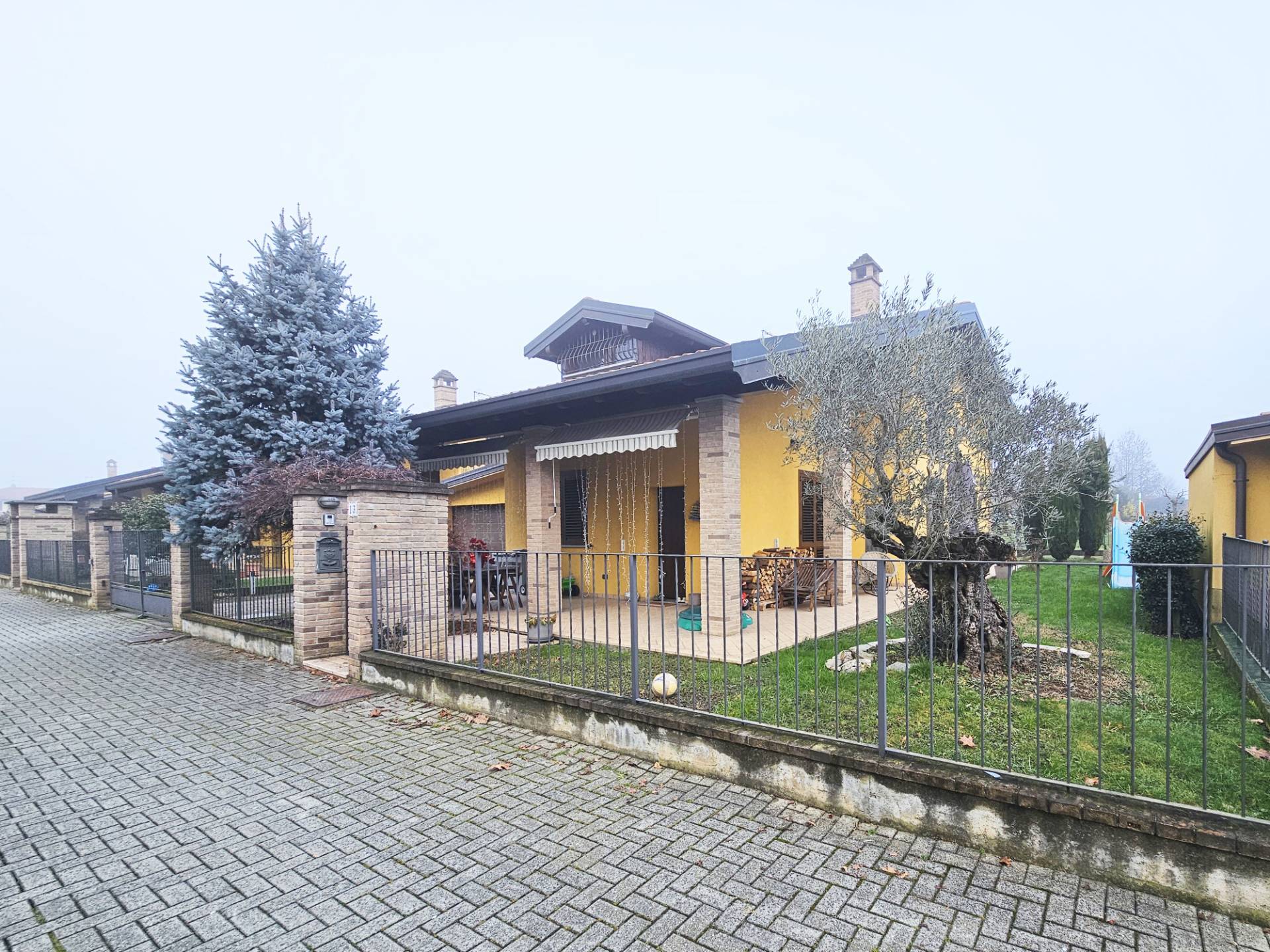 Villa in vendita a Marano Ticino