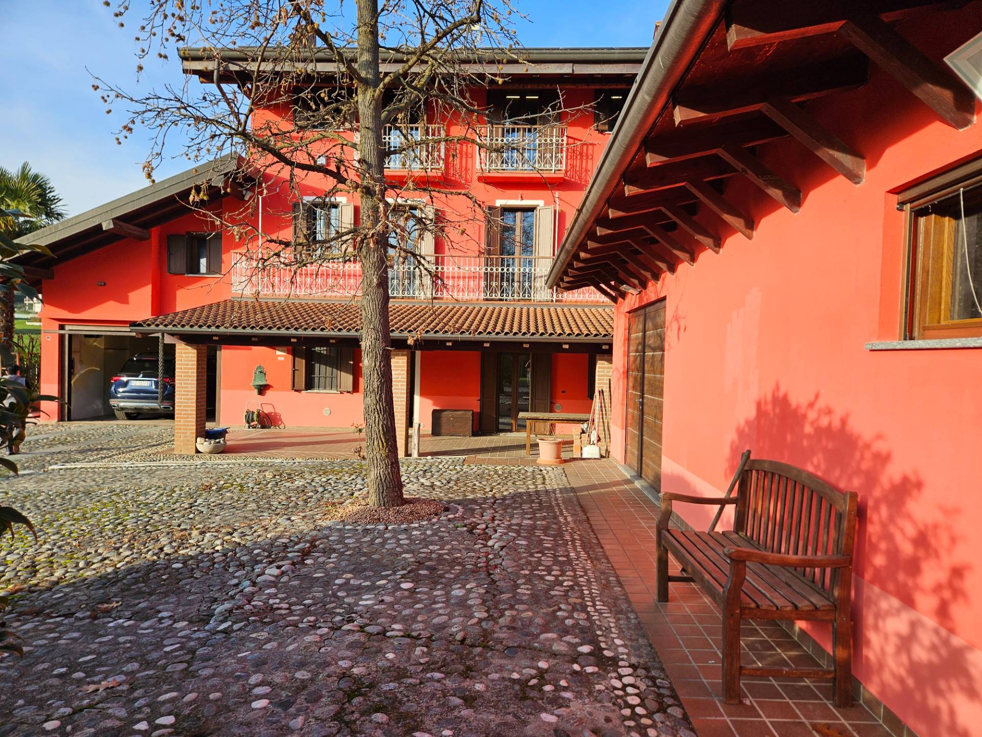 Cascina in vendita a Mezzomerico