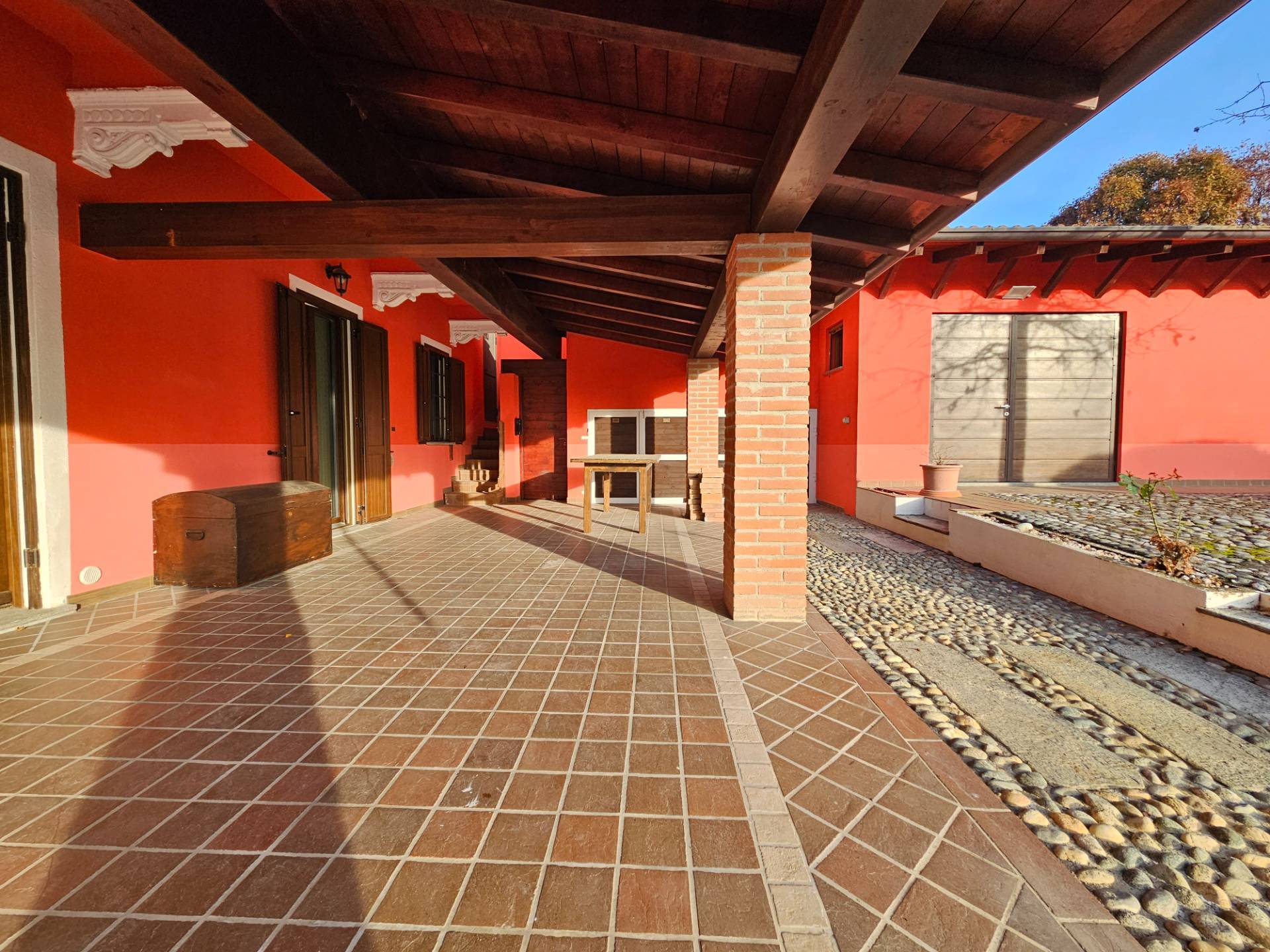 Cascina in vendita a Mezzomerico