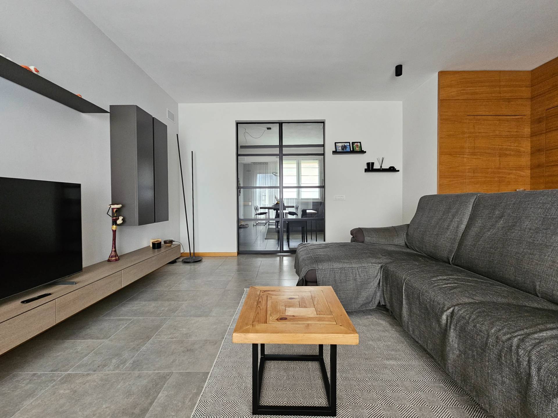 Villa bifamiliare in vendita a Galliate