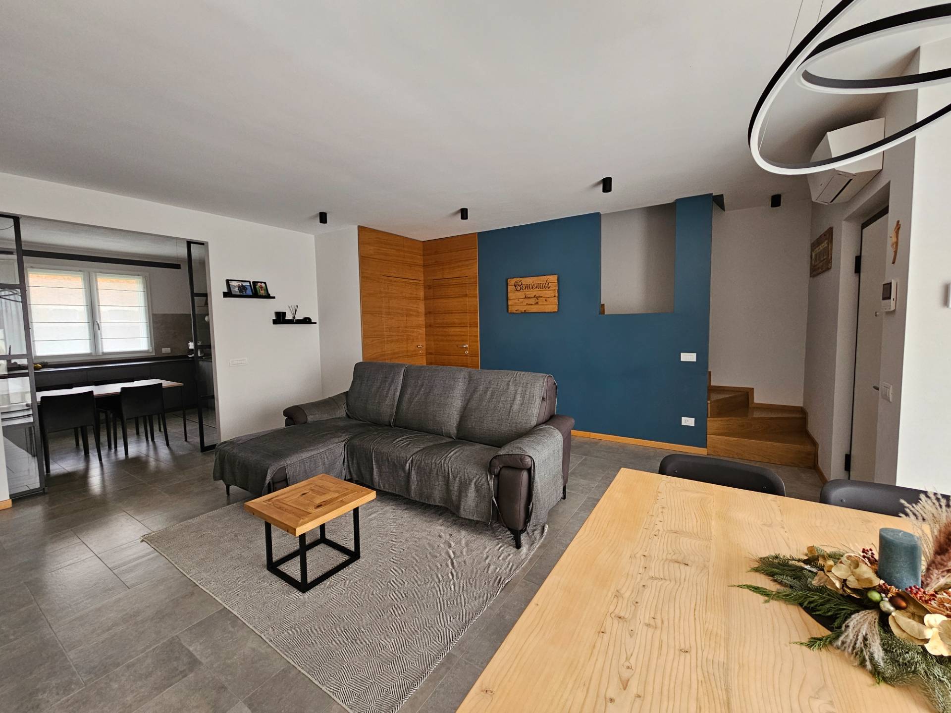 Villa bifamiliare in vendita a Galliate