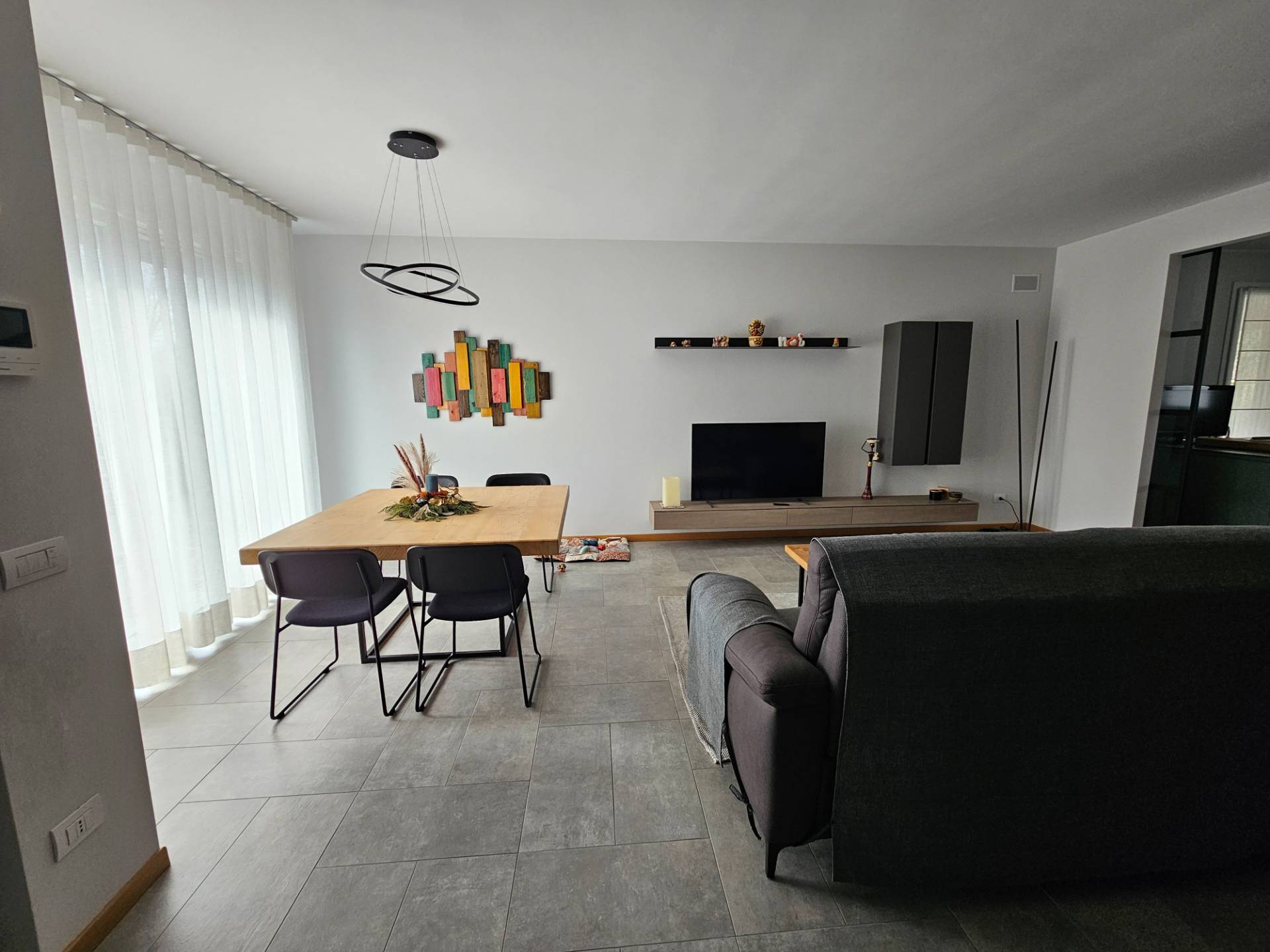 Villa bifamiliare in vendita a Galliate