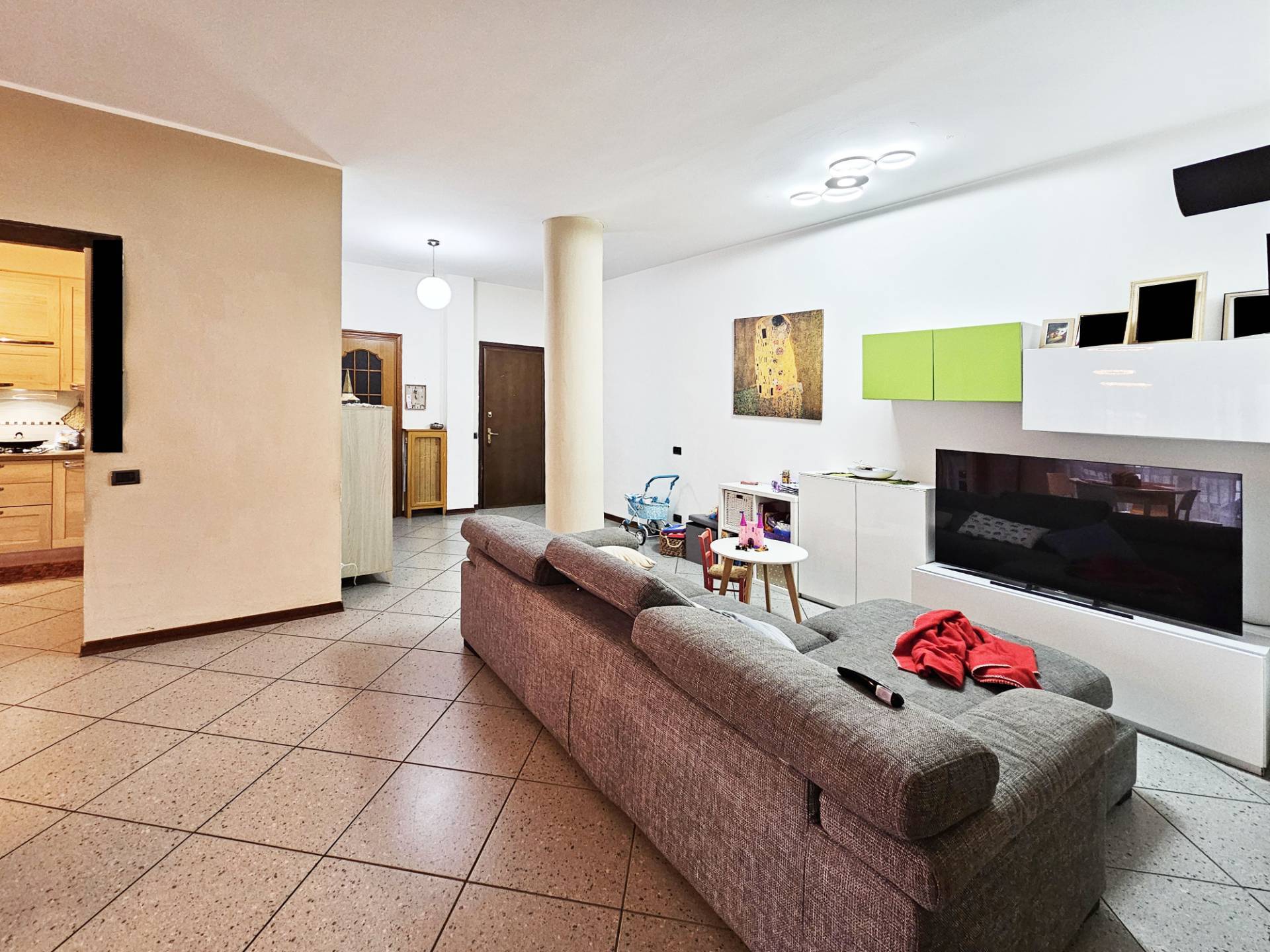 Appartamento in vendita a Oleggio