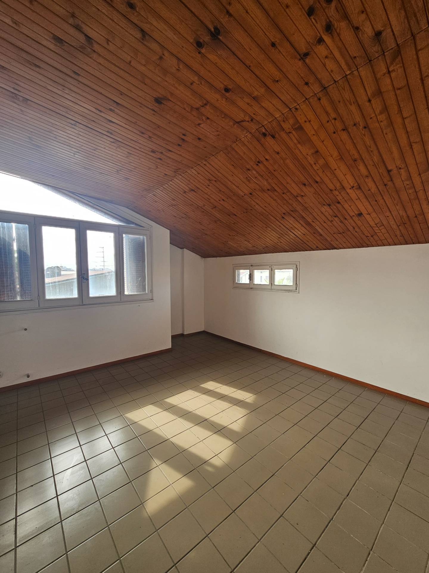 Appartamento in vendita a Oleggio