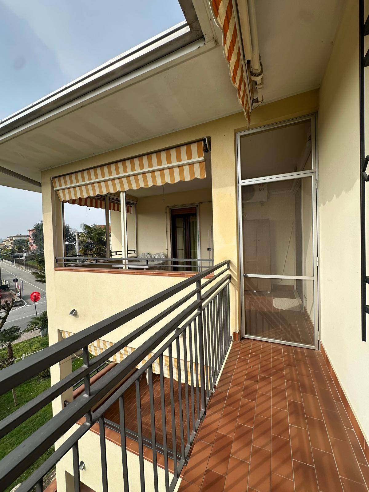 Villa bifamiliare in vendita a Marano Ticino