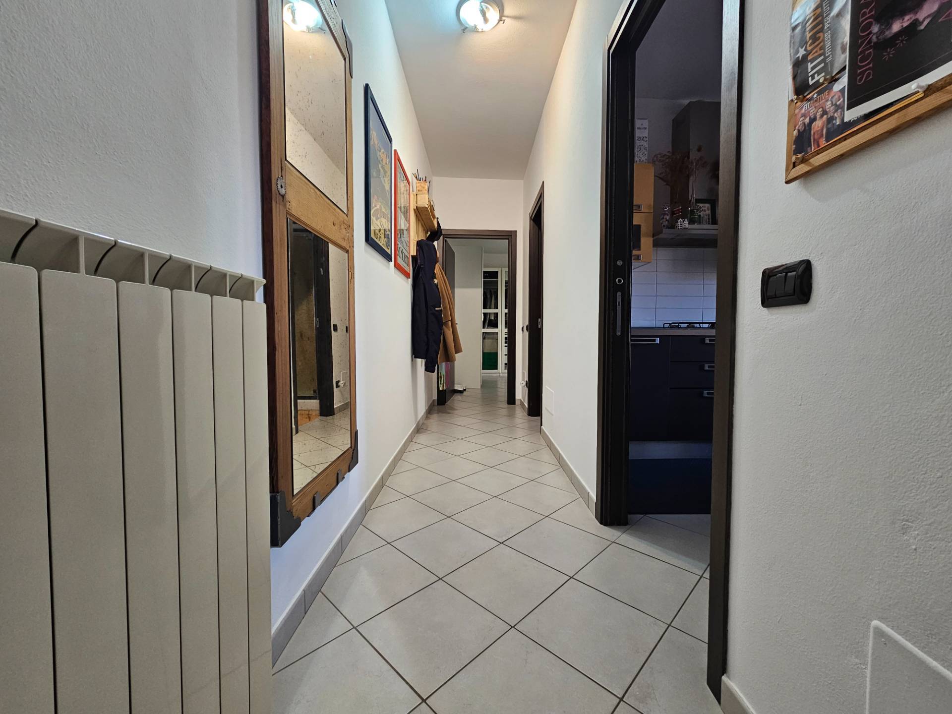 Appartamento in vendita a Oleggio, vicinanze centro