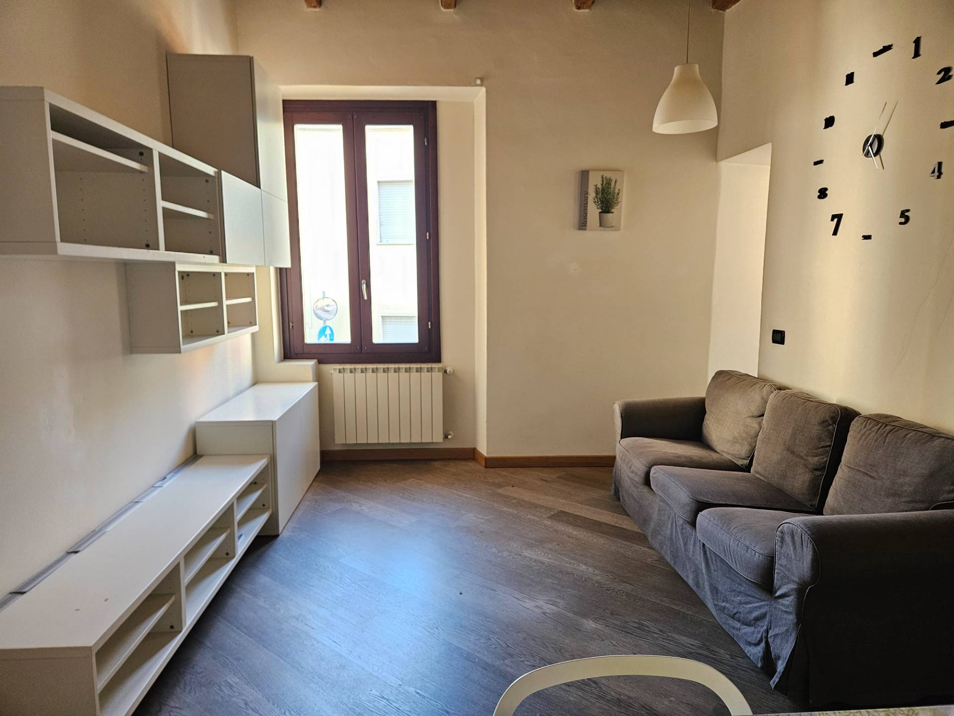 Appartamento in vendita a Oleggio