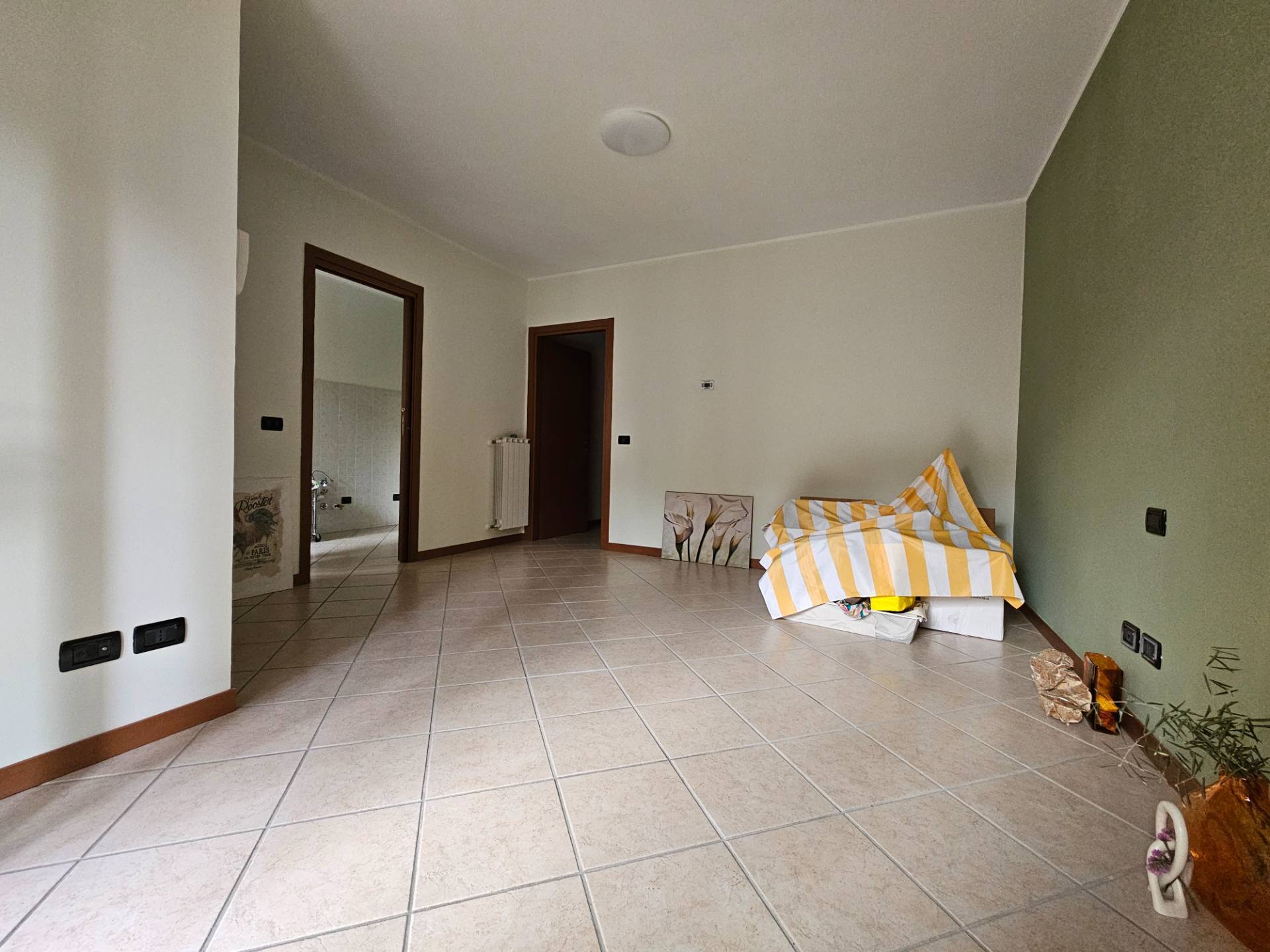 Appartamento in vendita a Oleggio