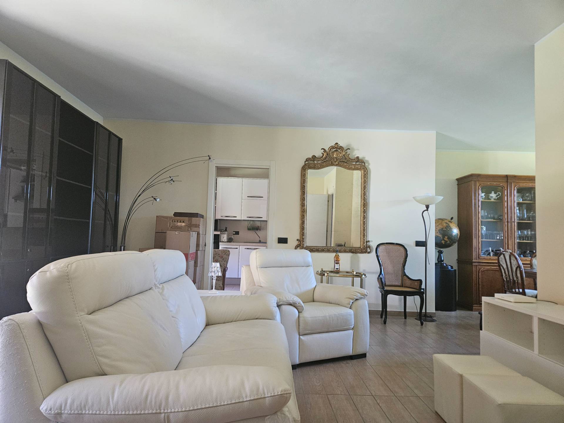 Villa in vendita a Oleggio